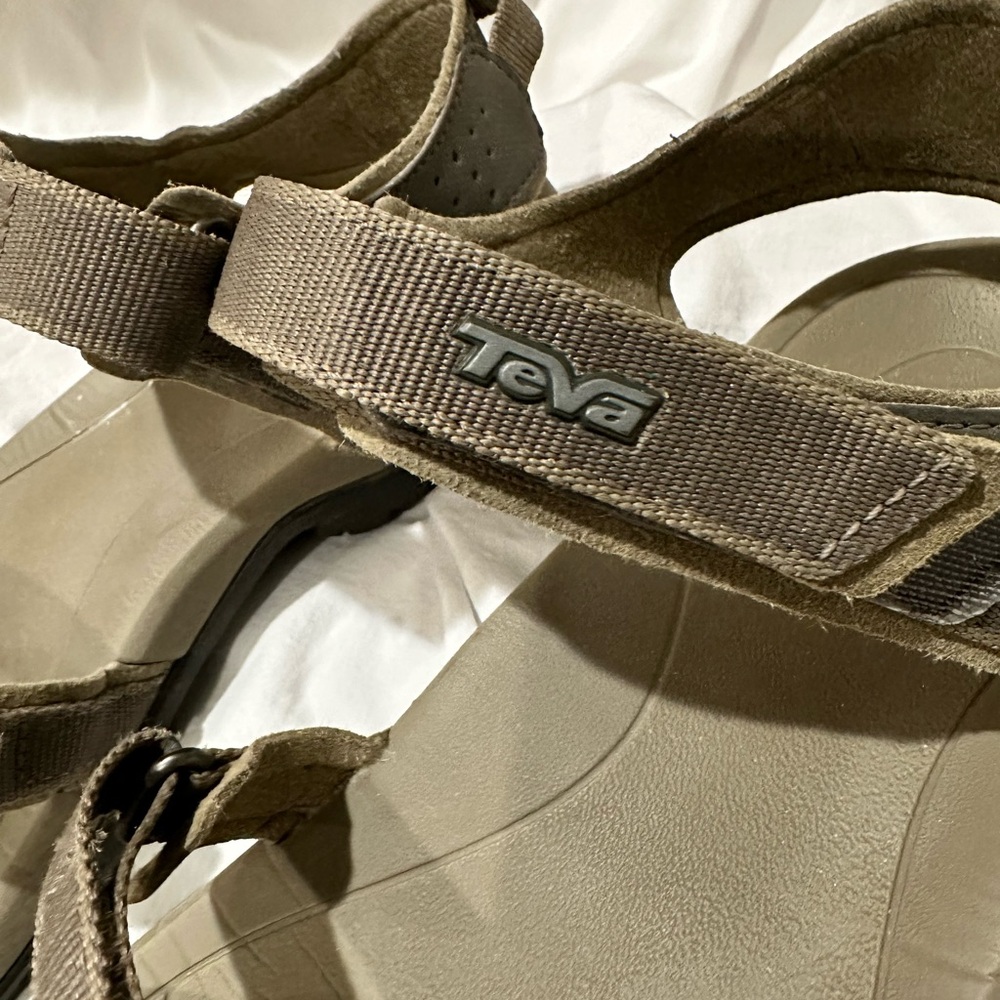 Teva Women’s Sandals, size 9